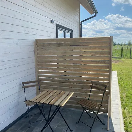 アパート Sunports ミコシェボ